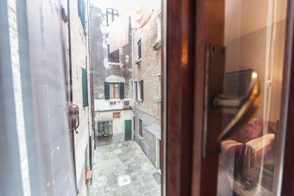 Campiello Chiesa, Venezia By Short Holidays Bagian luar foto