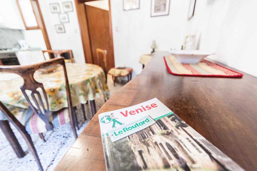 Campiello Chiesa, Venezia By Short Holidays Bagian luar foto